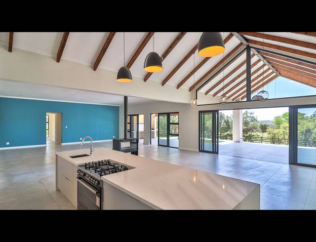 5 BEDROOM GATED ESTATE FOR SALE IN KYALAMI
